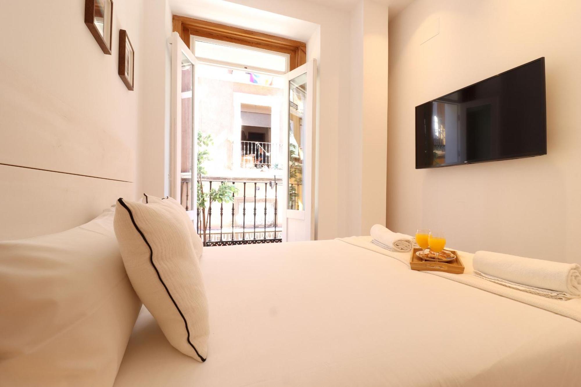 Reina Sofia Suite I Madrid Esterno foto