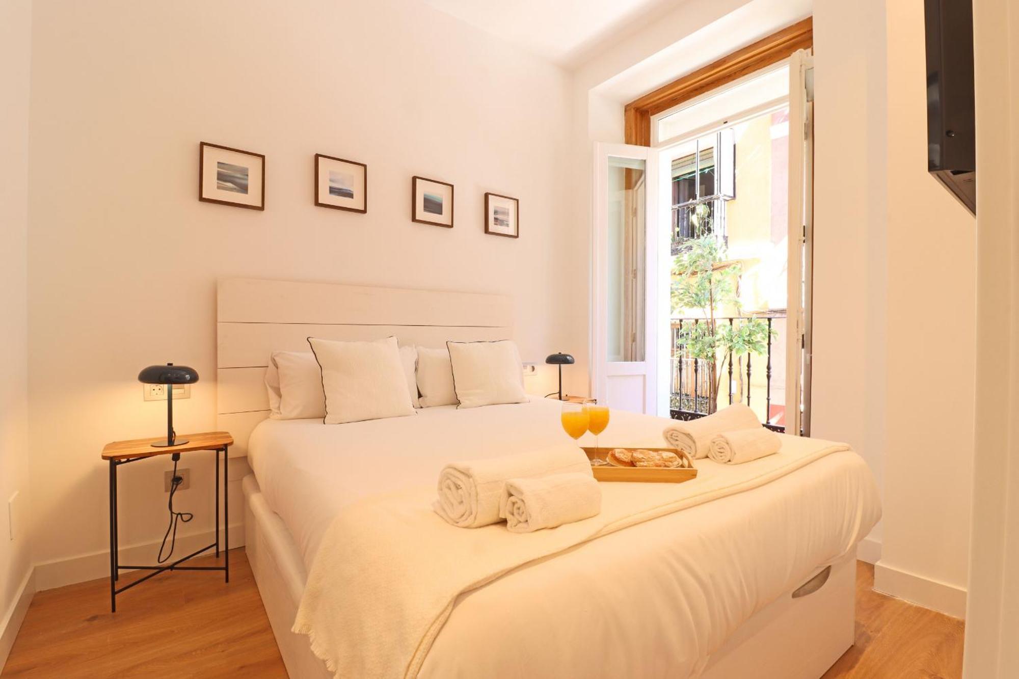 Reina Sofia Suite I Madrid Esterno foto